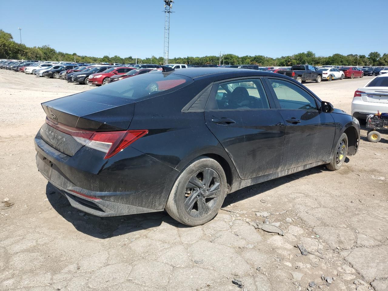 2023 HYUNDAI ELANTRA SEL VIN:KMHLM4AG8PU410175