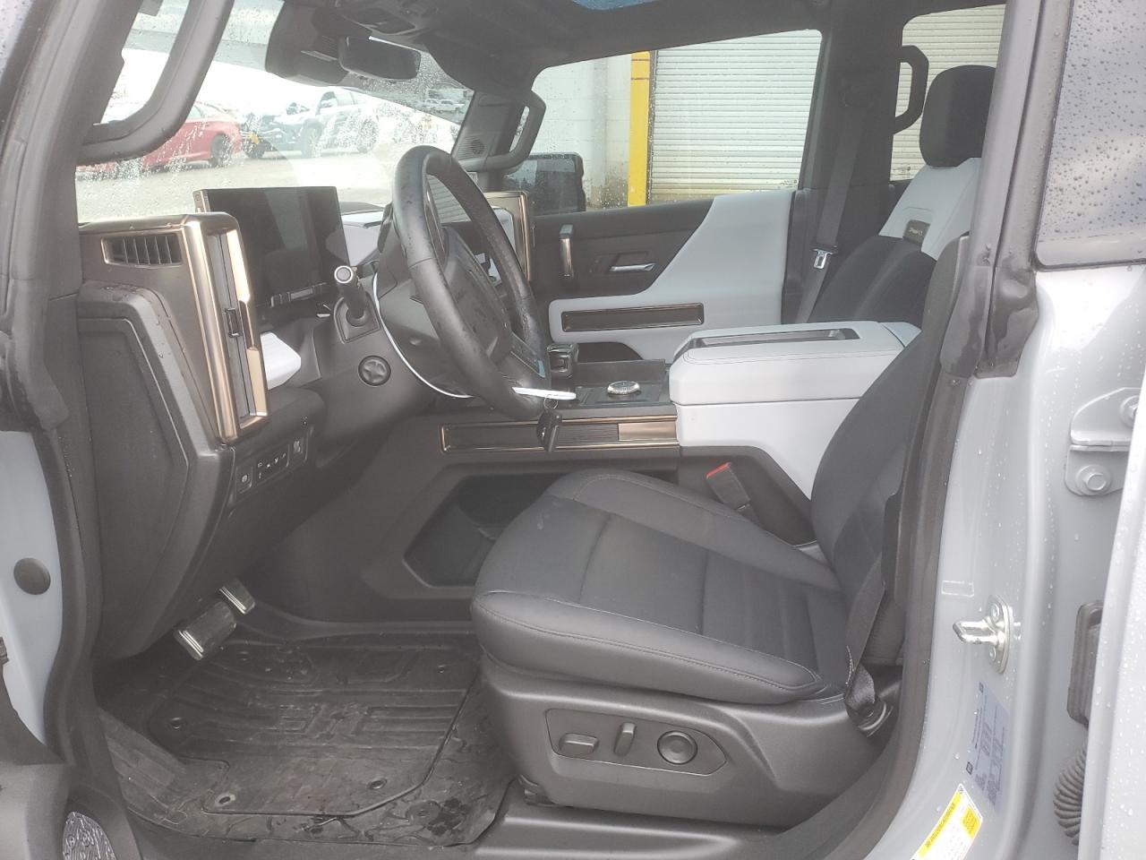2024 GMC HUMMER SUV 2X VIN:1GKB0NDE8RU103804