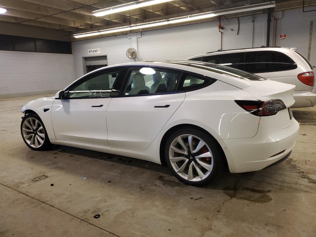 2022 TESLA MODEL 3  VIN:5YJ3E1EB9NF153676