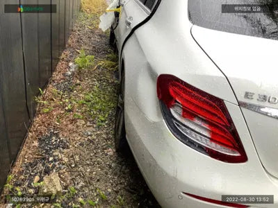 2019 Mercedes-Benz E 300 WDDZF4JBXKA691926 VIN:WDDZF4JBXKA691926