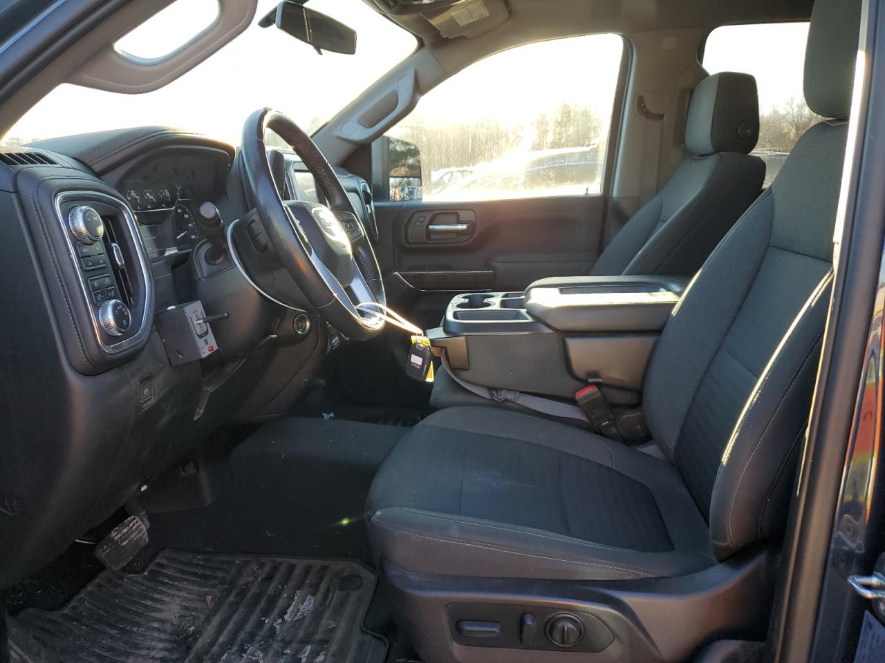 2022 GMC SIERRA K2500 SLE VIN:1GT59ME75NF322307