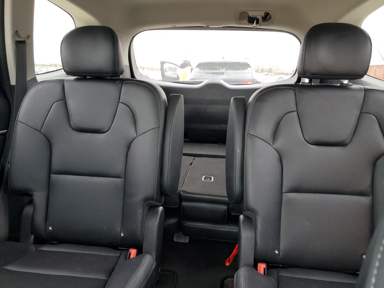 2022 KIA TELLURIDE S VIN:5XYP64HC8NG278102