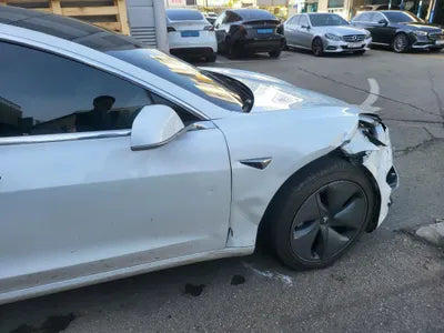 2019 Tesla Model 3 5YJ3E1EB5LF585839 VIN:5YJ3E1EB5LF585839
