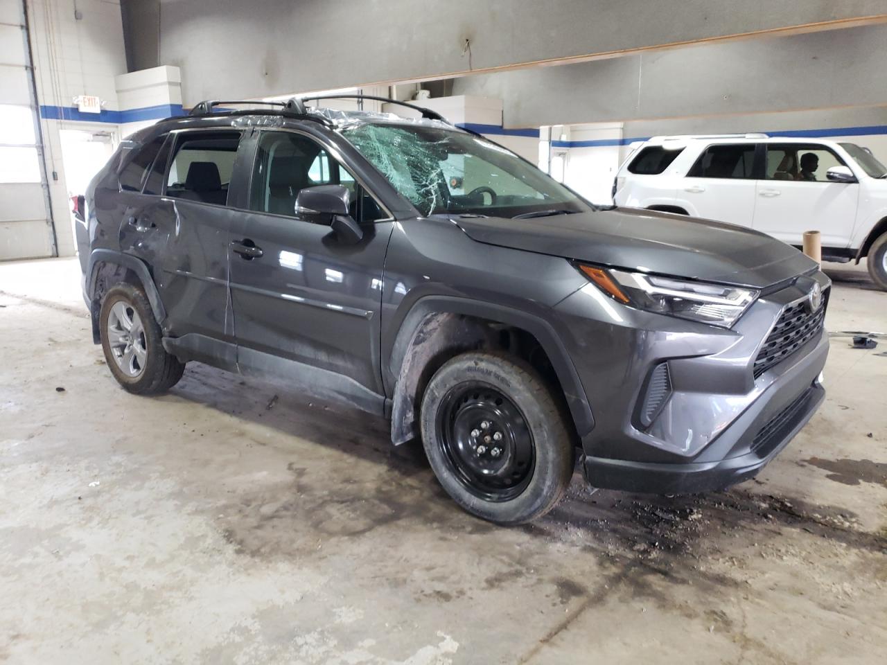 2023 TOYOTA RAV4 XLE VIN:2T3P1RFV2PC349378