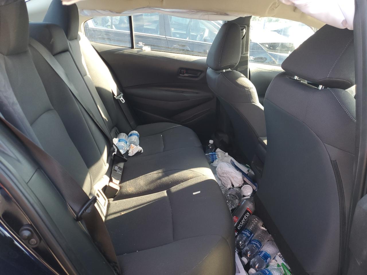 2022 TOYOTA COROLLA LE VIN:5YFEPMAE7NP383743