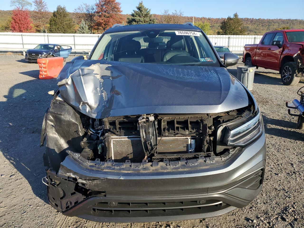 2022 VOLKSWAGEN TIGUAN SE VIN:3VV2B7AX7NM118351