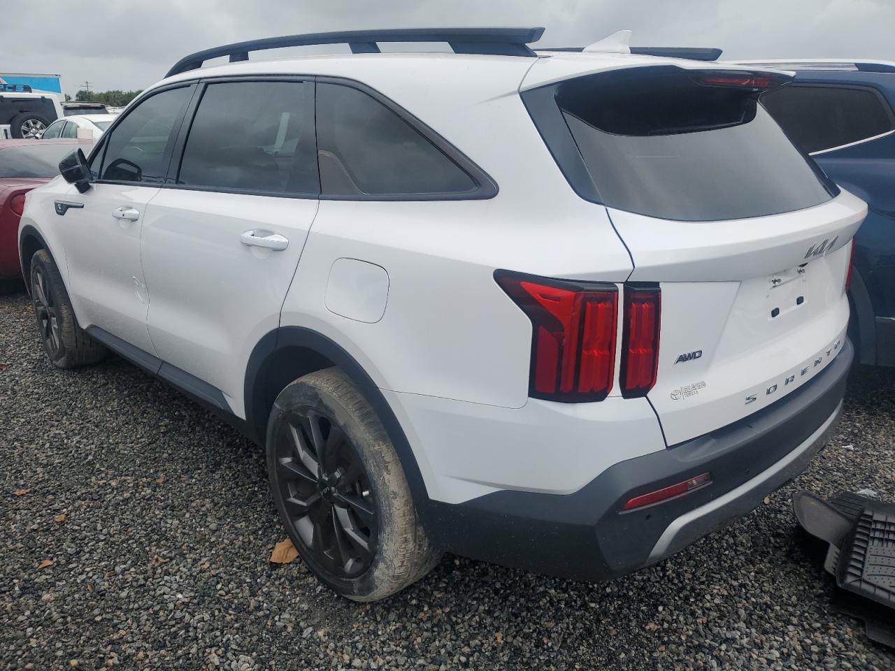 2022 KIA SORENTO SX VIN:5XYRKDLF1NG133893
