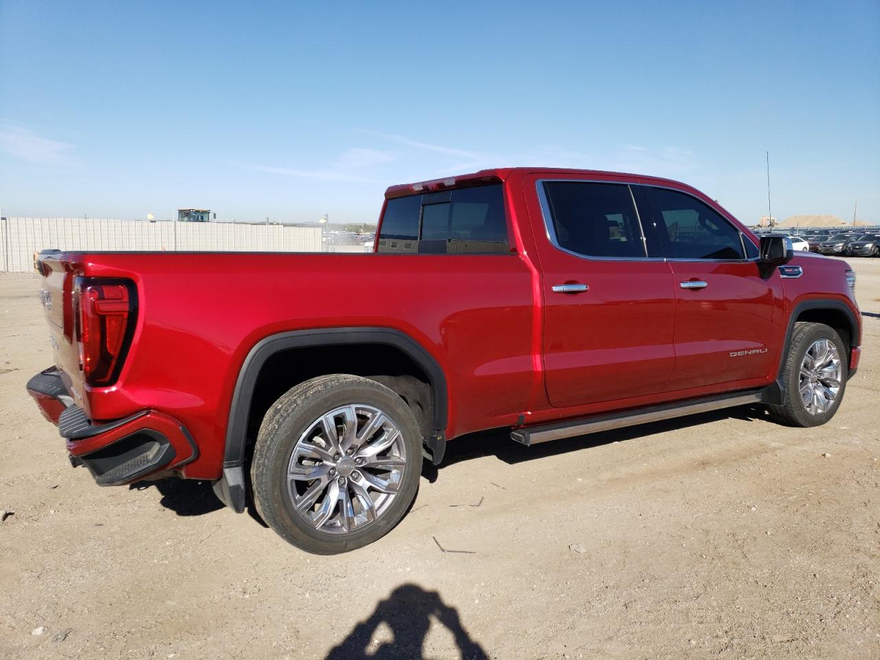 2022 GMC SIERRA K1500 DENALI VIN:1GTUUGEL8NZ541477