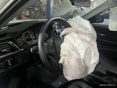 2016 BMW 320 WBA8C5109GK639558 VIN:WBA8C5109GK639558