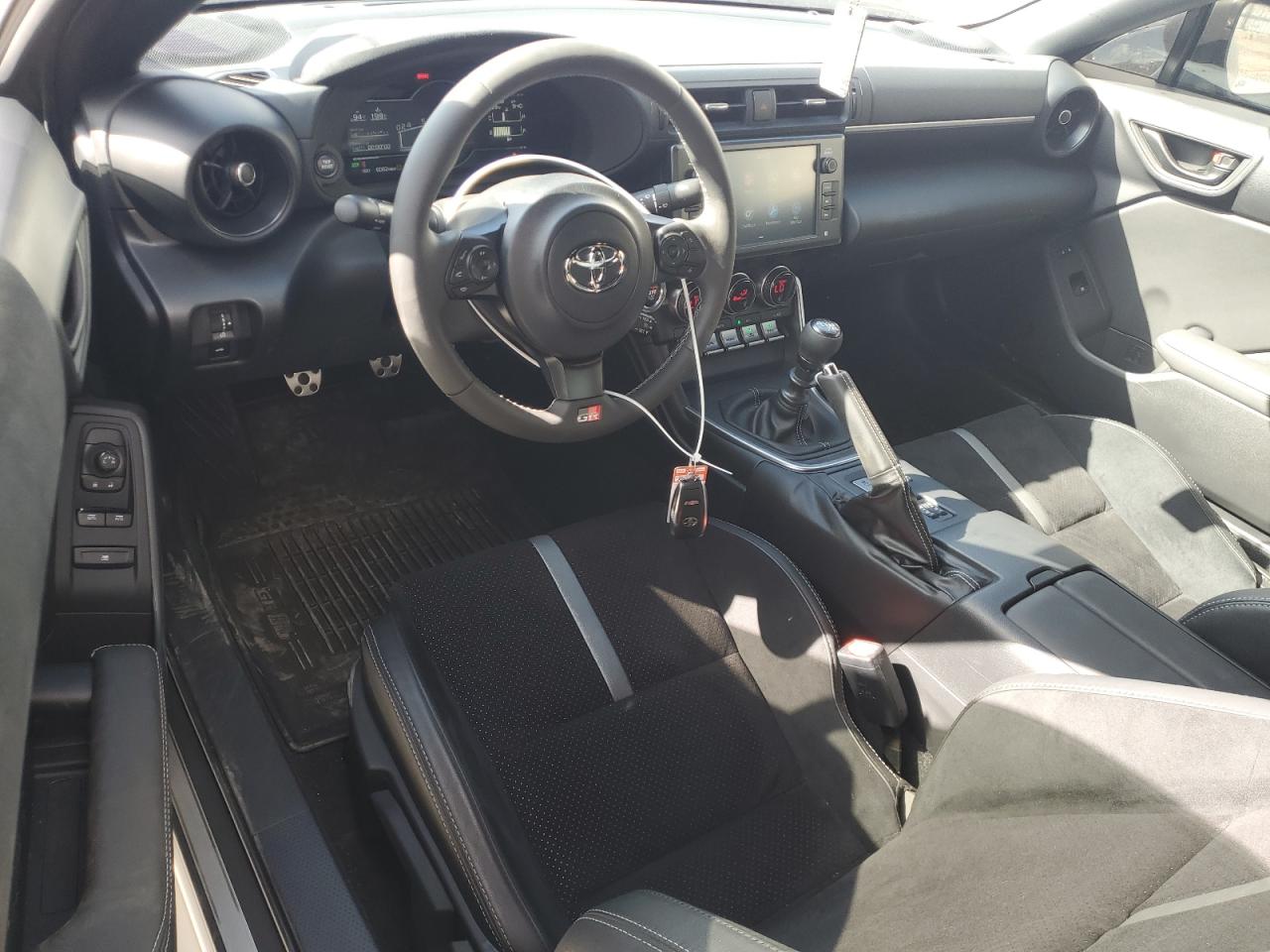 2023 TOYOTA GR 86 PREMIUM VIN:JF1ZNBE13P9763406