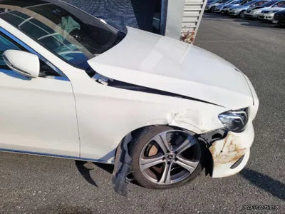 2019 Mercedes-Benz E 300 WDDZF4JB4KA685085 VIN:WDDZF4JB4KA685085