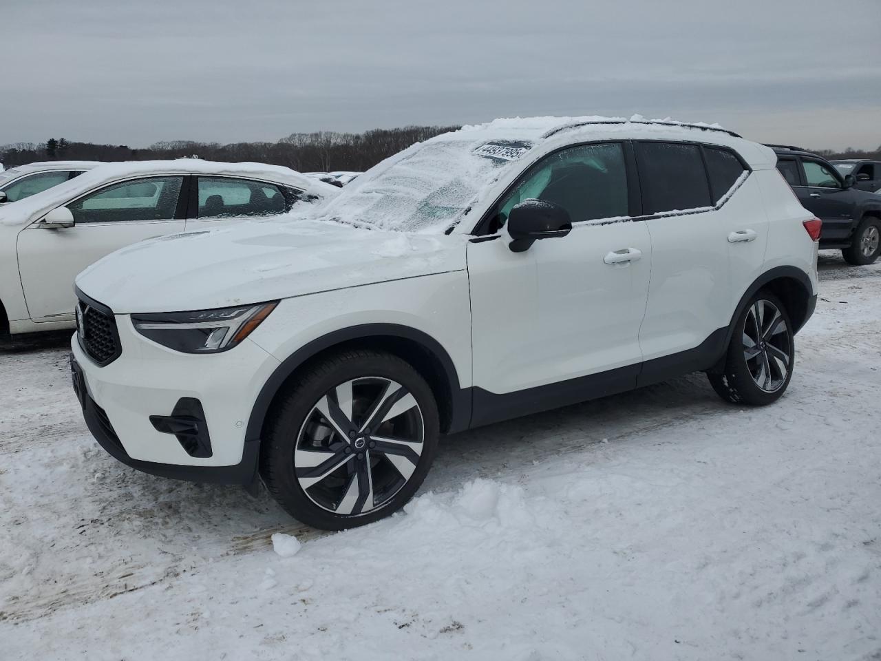 2023 VOLVO XC40 PLUS VIN:YV4L12UW2P2083723