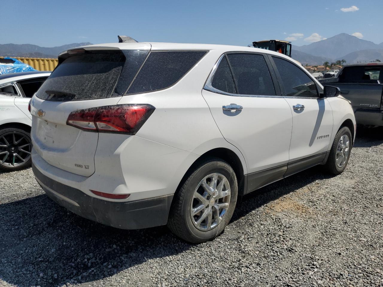 2022 CHEVROLET EQUINOX LT VIN:3GNAXUEV4NL241427