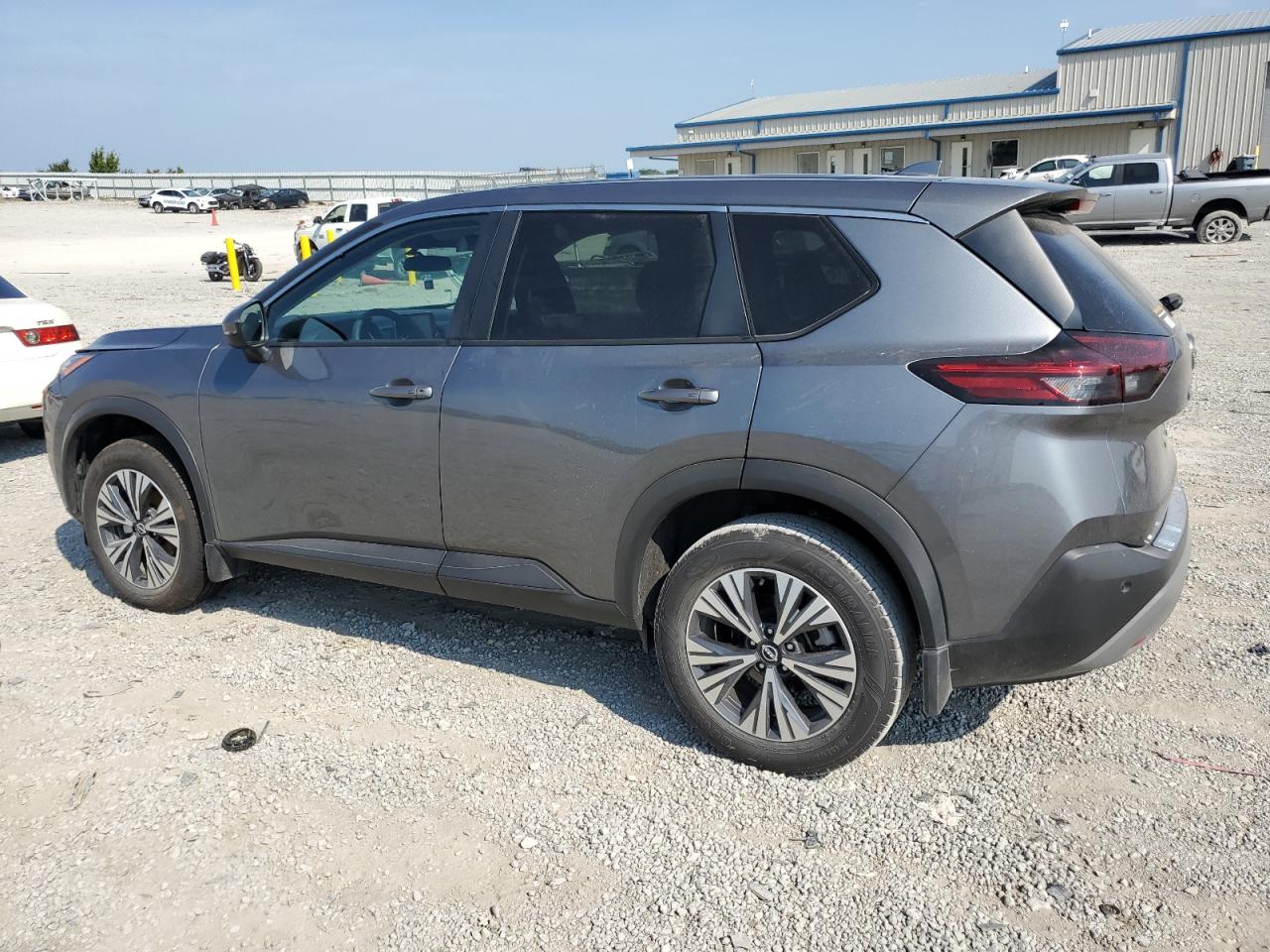 2022 NISSAN ROGUE SV VIN:5N1BT3BA2NC687832