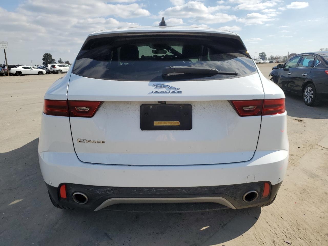 2022 JAGUAR E-PACE SE VIN:SADFP2FX2N1029401