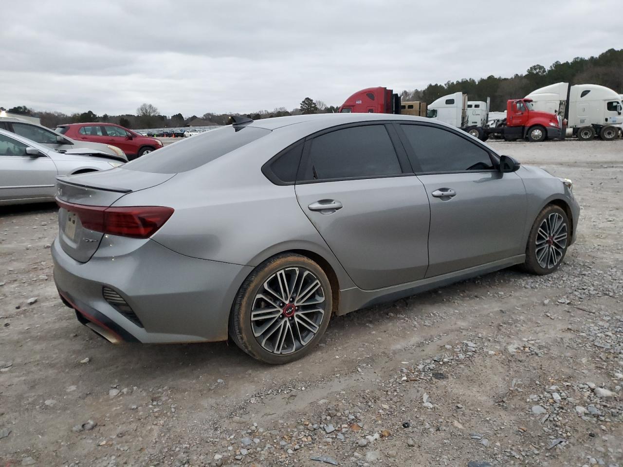 2023 KIA FORTE GT VIN:3GNKBJR40RS170127
