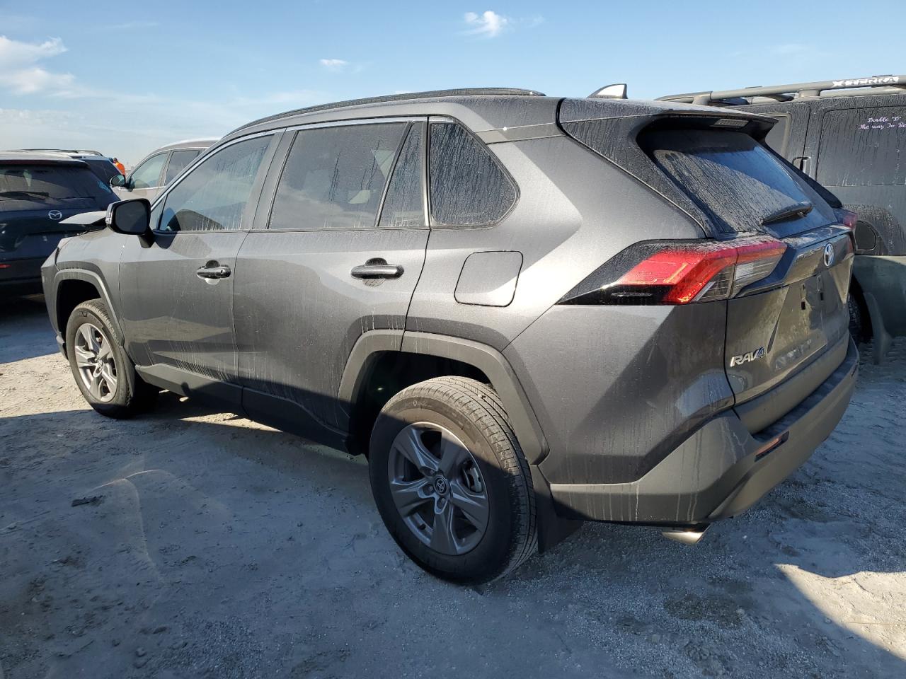 2024 TOYOTA RAV4 XLE VIN:2T3W1RFVXRW352669