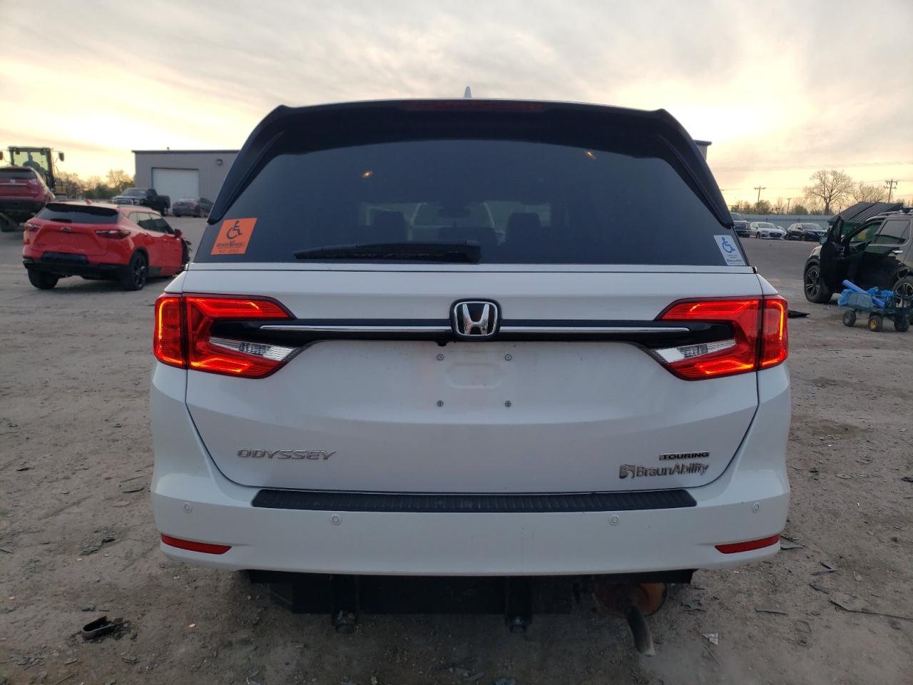 2023 HONDA ODYSSEY TOURING VIN:5FNRL6H85PB011597