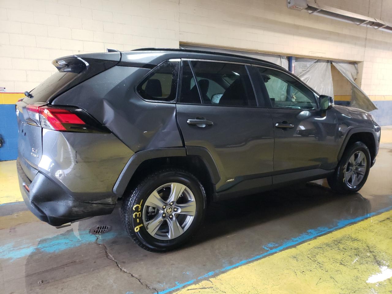 2022 TOYOTA RAV4 XLE VIN:4T3RWRFVXNU056169