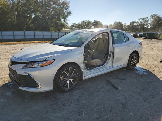 2022 TOYOTA CAMRY XLE VIN:4T1F11BK9NU065033