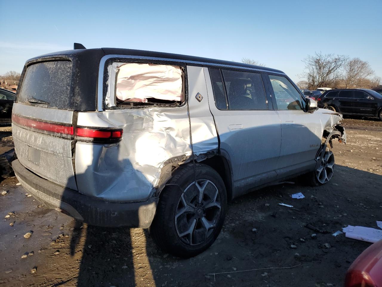 2023 RIVIAN R1S ADVENTURE VIN:7PDSGABAXPN008547