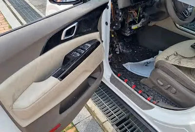 2023 Kia Carnival KNANE813BPS211399 VIN:KNANE813BPS211399