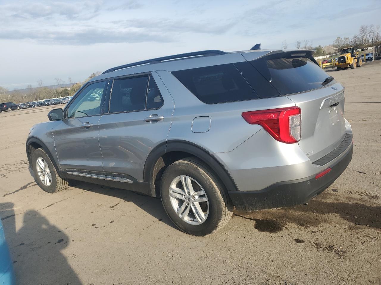 2023 FORD EXPLORER XLT VIN:1FMSK8DH0PGB85195