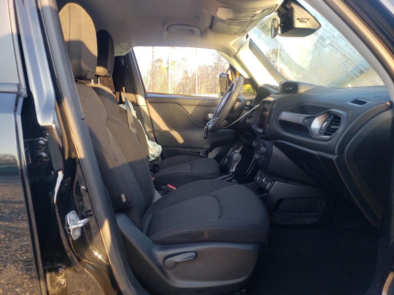 2023 JEEP RENEGADE LATITUDE VIN:ZACNJDB1XPPP15384