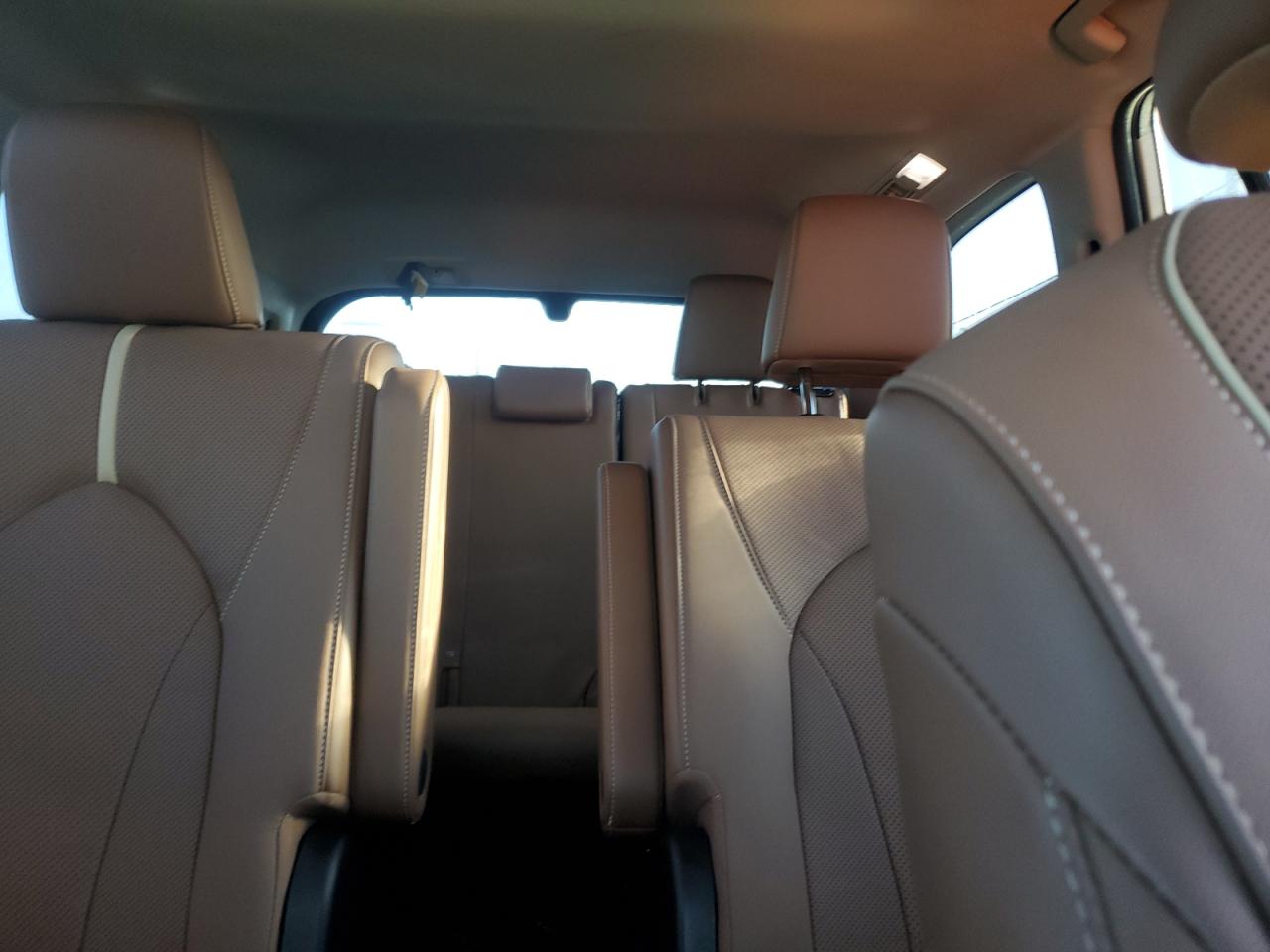 2024 TOYOTA GRAND HIGHLANDER XLE VIN:5TDAAAB53RS057738