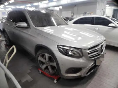 2017 Mercedes-Benz GLC 220 VIN: