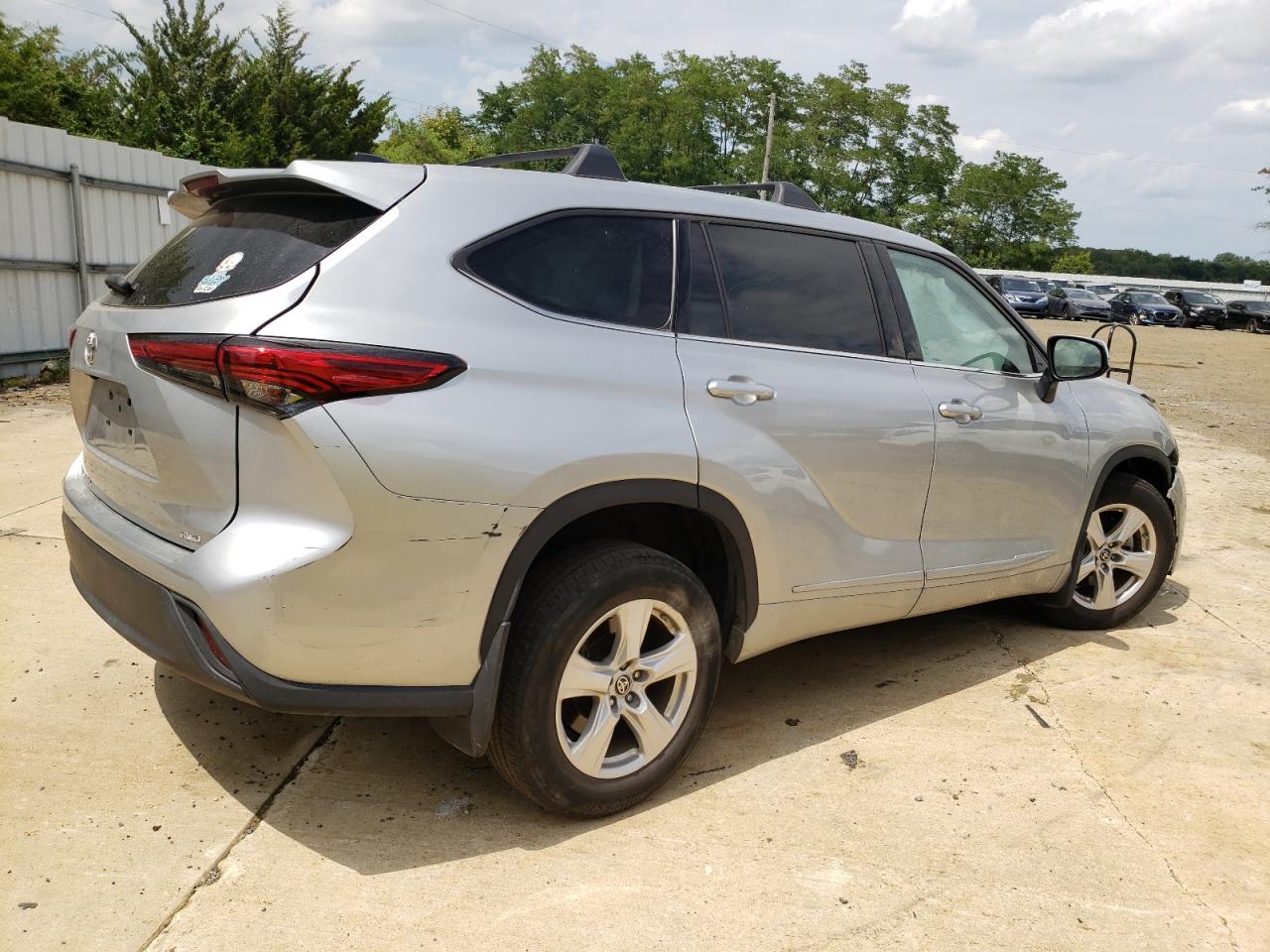 2022 TOYOTA HIGHLANDER L VIN:5TDCZRBHXNS168761