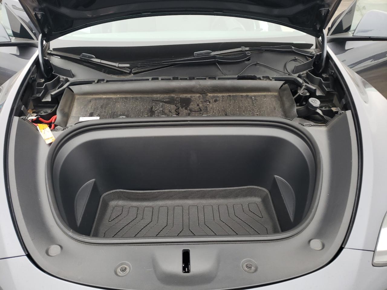 2022 TESLA MODEL Y  VIN:7SAYGAEE8NF570025