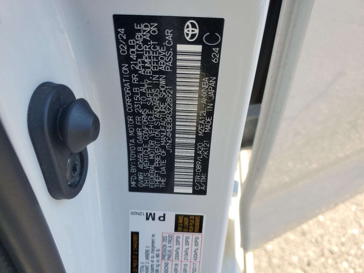 2024 TOYOTA COROLLA XSE VIN:JTNC4MBE8R3228921