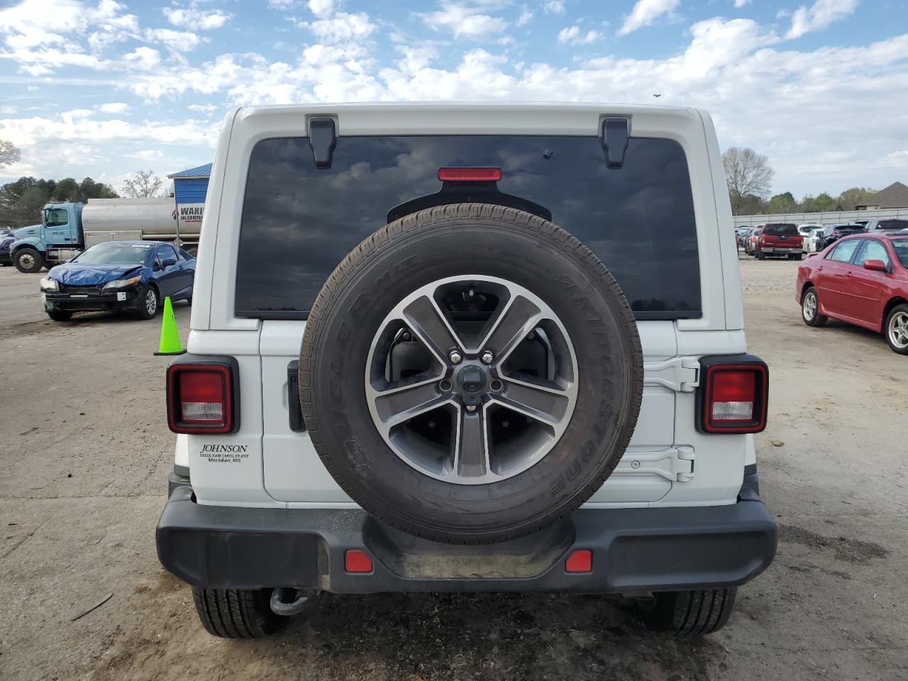 2023 JEEP WRANGLER SAHARA VIN:1C4HJXEG8PW665718