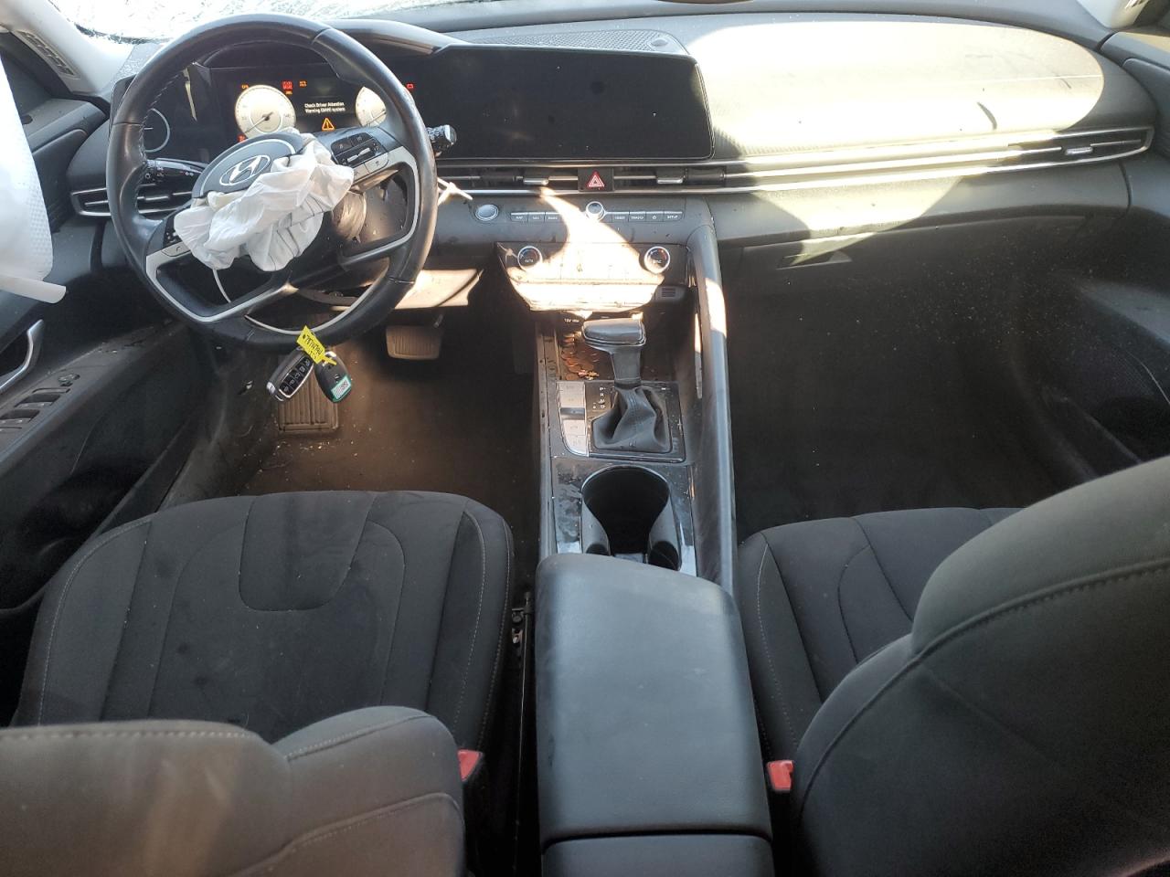 2023 HYUNDAI ELANTRA SEL VIN:5NPLS4AG1PH091724