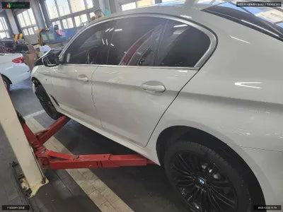 2019 BMW 540 WBAJB5109KB371981 VIN:WBAJB5109KB371981