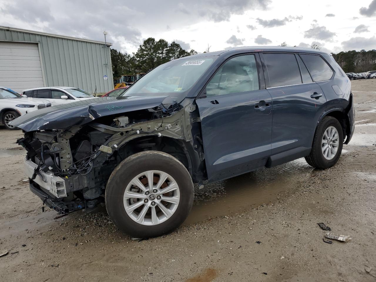 2024 TOYOTA GRAND HIGHLANDER XLE VIN:5TDAAAB52RS019143