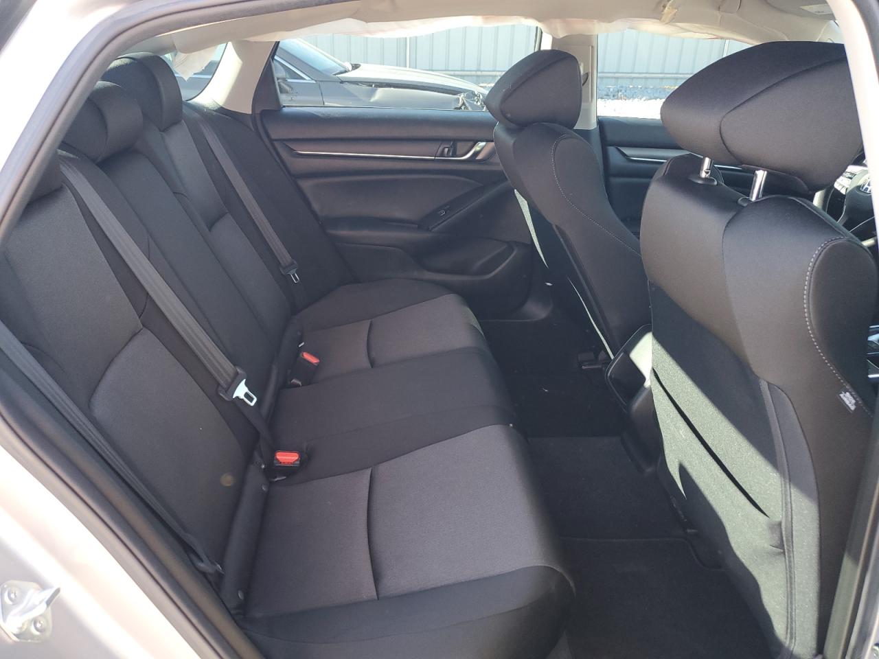 2022 HONDA ACCORD LX VIN:1HGCV1F16NA007218