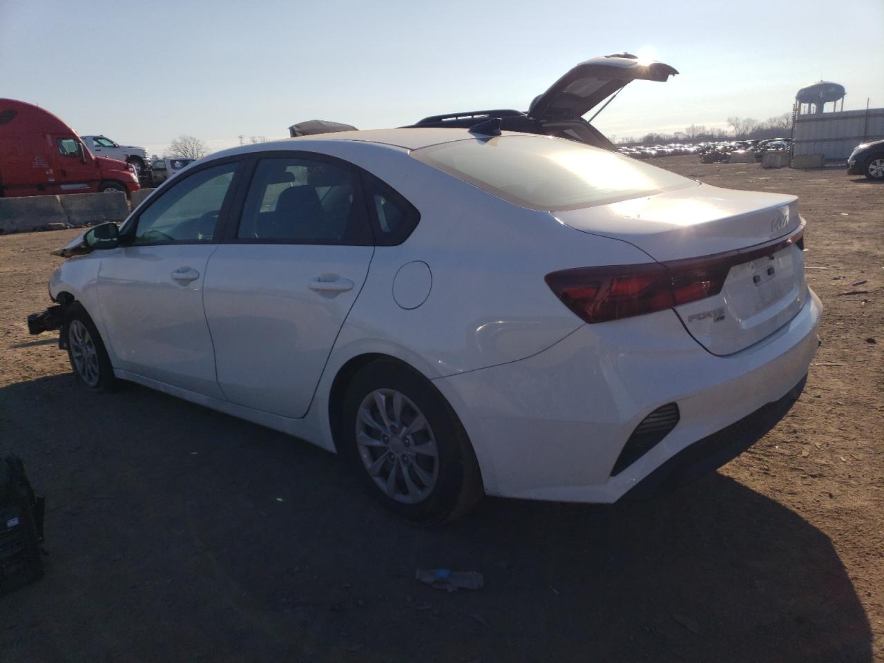 2023 KIA FORTE LX VIN:3KPF24AD0PE550197