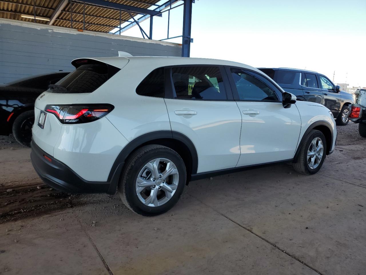 2023 HONDA HR-V LX VIN:3CZRZ1H36PM735990