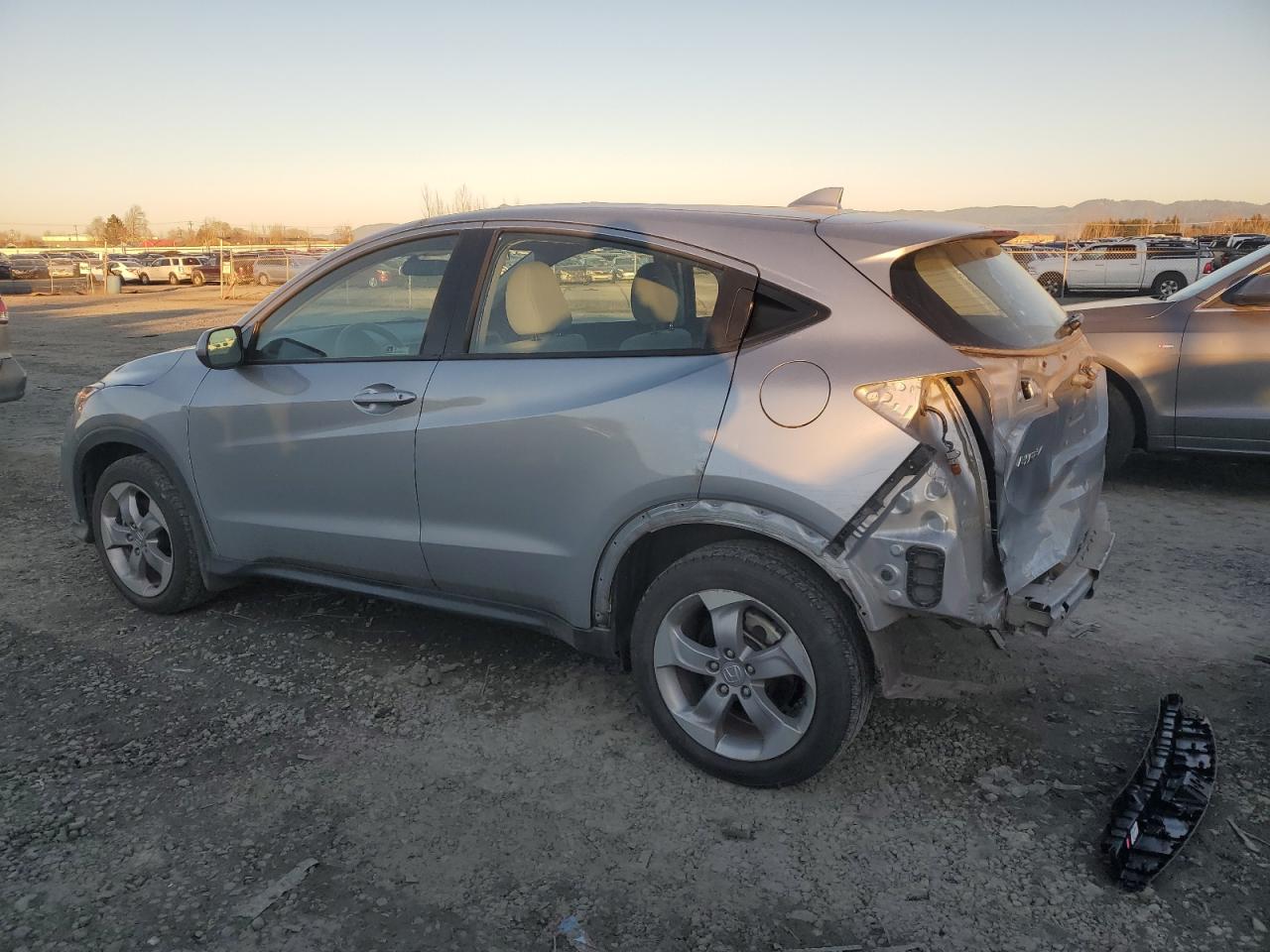 2022 HONDA HR-V LX VIN:3CZRU6H33NM740170