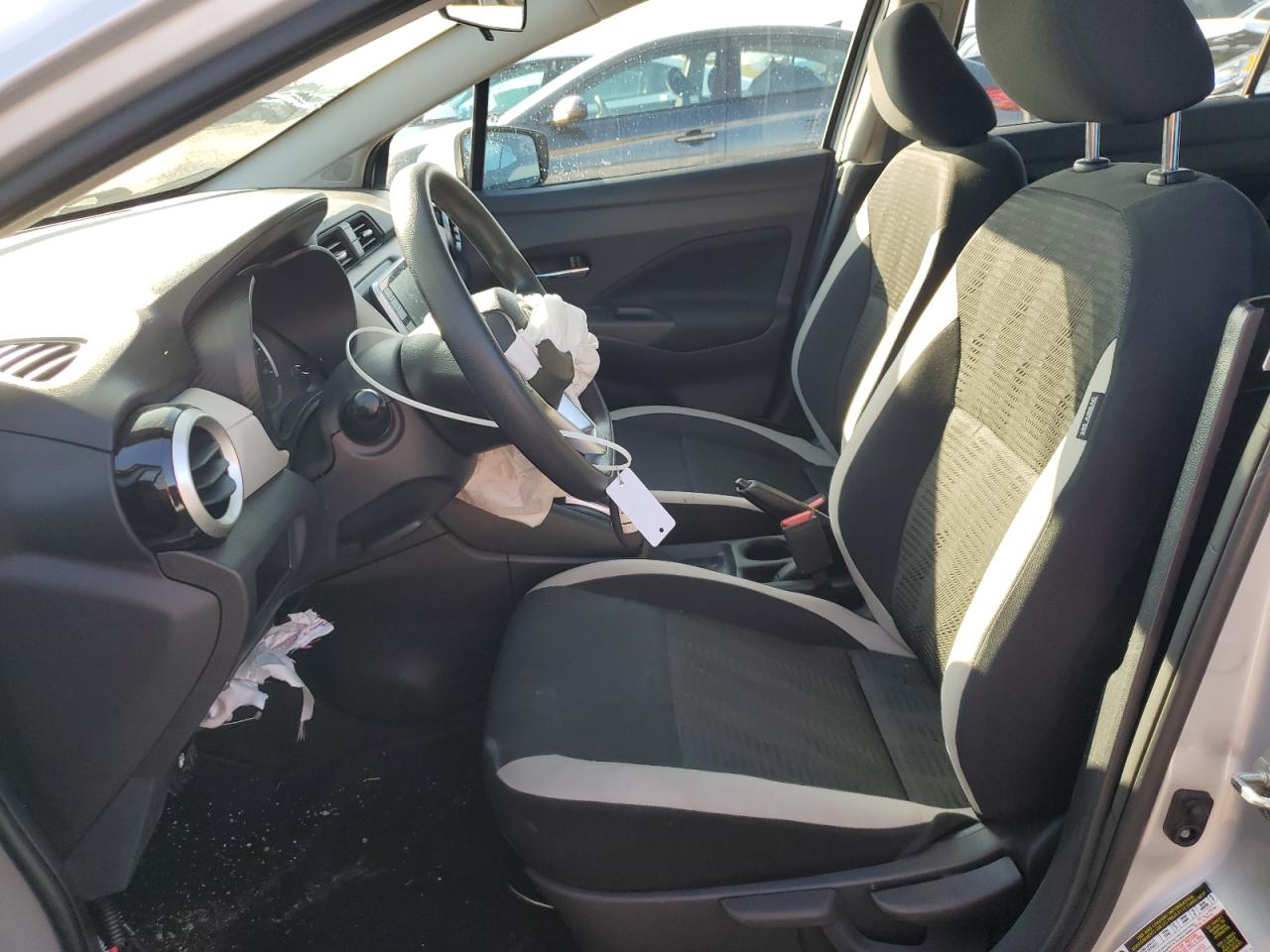 2022 NISSAN VERSA SV VIN:3N1CN8EV0NL843341
