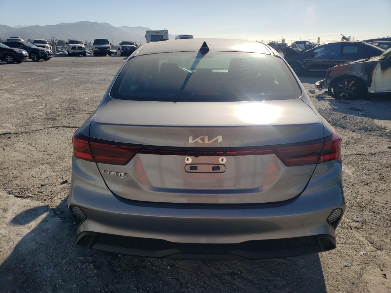 2024 KIA FORTE LX VIN:3KPF24AD4RE766783