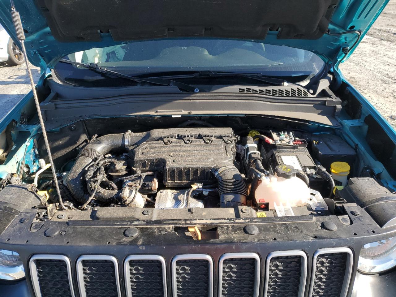 2022 JEEP RENEGADE LATITUDE VIN:ZACNJDB17NPN79387