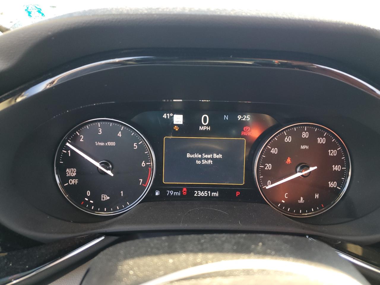 2022 BUICK ENVISION AVENIR VIN:LRBFZRR40ND070462