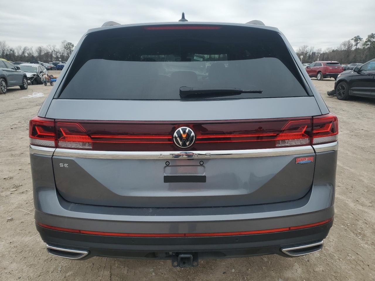 2024 VOLKSWAGEN ATLAS SE VIN:1V2JR2CAXRC558832
