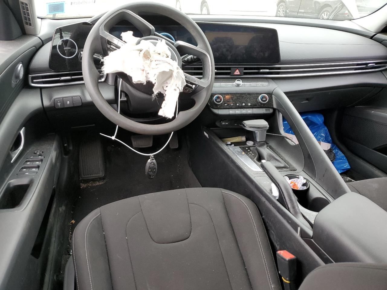 2024 HYUNDAI ELANTRA SEL VIN:KMHLM4DG3RU782201