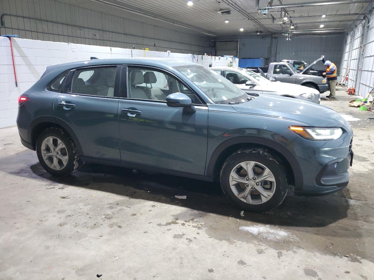 2024 HONDA HR-V LX VIN:3CZRZ2H33RM710621