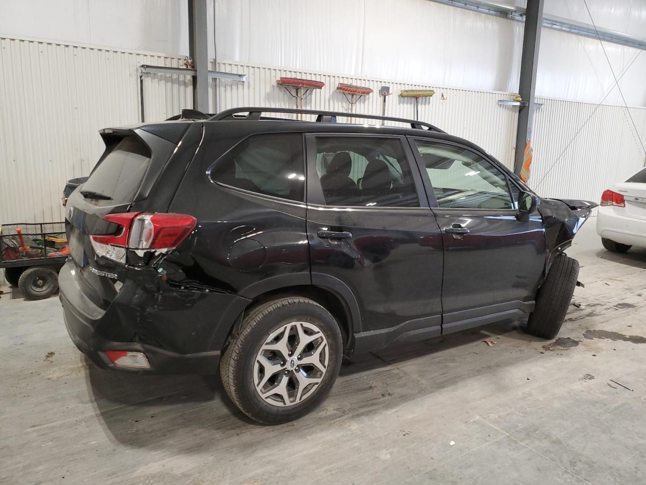 2024 SUBARU FORESTER PREMIUM VIN:JF2SKADC7RH430251