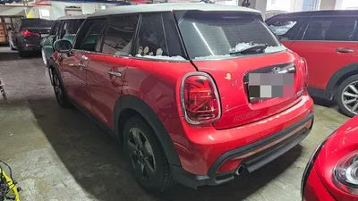 2022 MINI Cooper VIN: